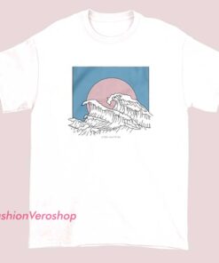A unisex adult t-shirt featuring a wave design, suitable for casual wear.