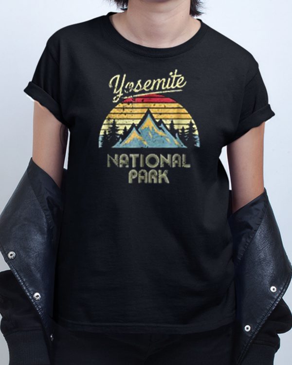 Vintage Mountain Yosemite National Park T shirt