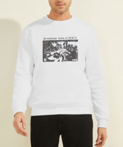 Sweatshirt White Rare Vintage Radio Silence