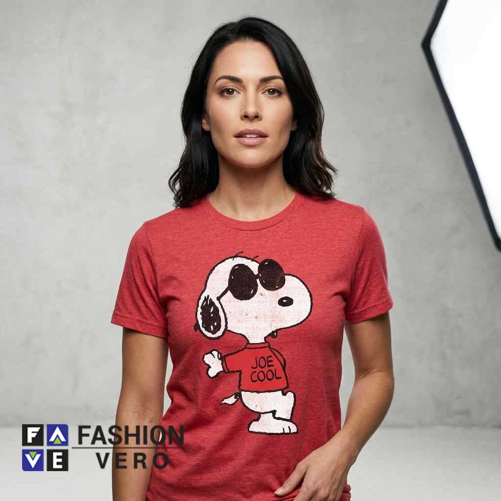 Vintage Peanuts Joe Cool Sunglasses Graphic T-Shirt 3 Vintage Peanuts Joe Cool Sunglasses Graphic T-Shirt - Image 3
