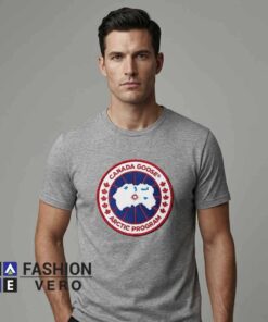 Detailed View of Canada Goose Arctic Badge Shirt - Image 3
